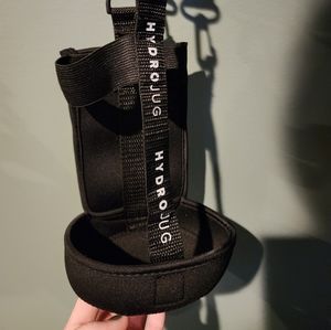 Hydrojug simple black sleeve, New without tags